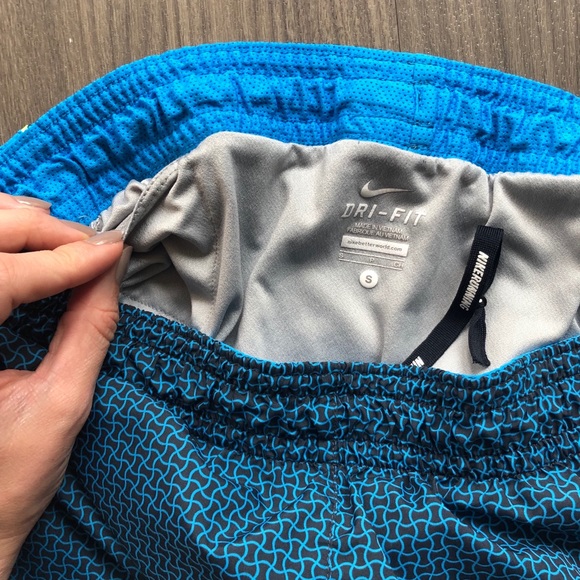 Nike Dri-fit Running Shorts - Blue Pattern - Picture 4 of 5